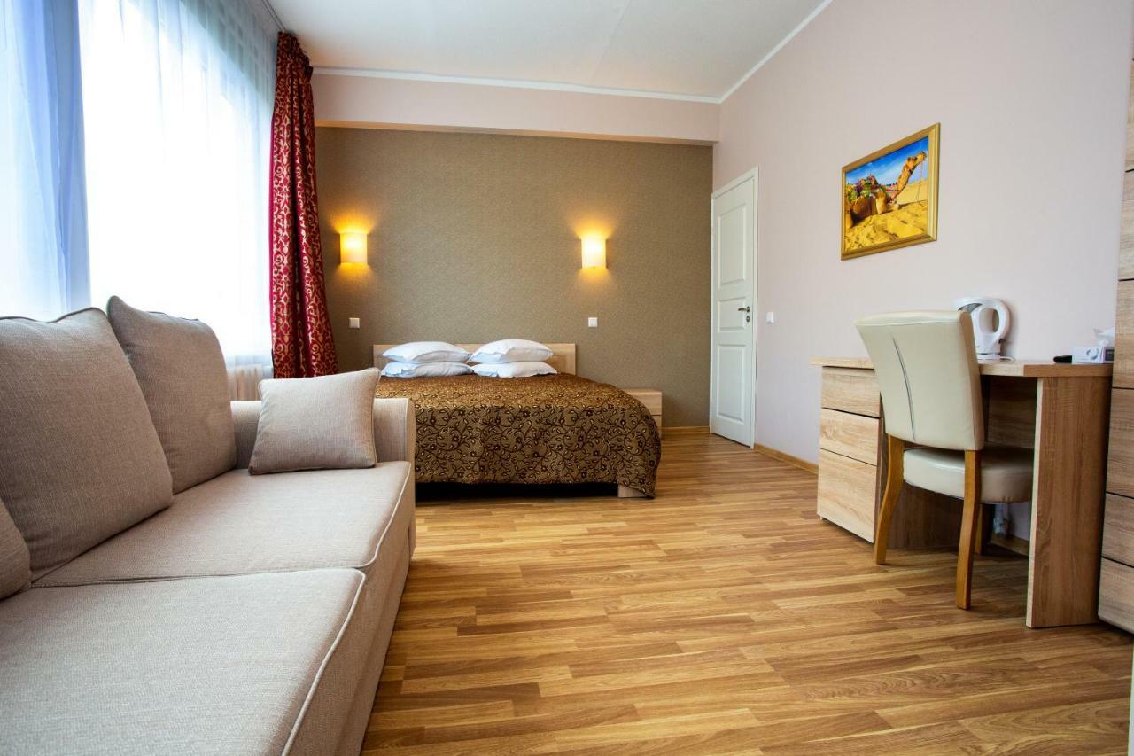 Citystop Hotel Tartu Extérieur photo